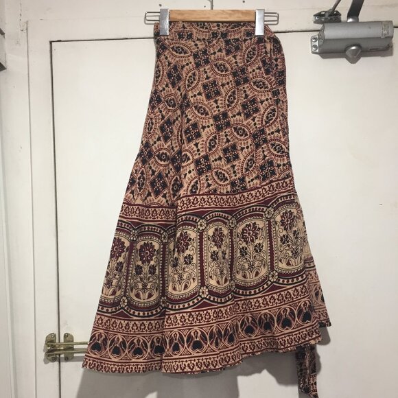 VINTAGE RINA BLOCK PRINT WRAP SKIRTS - Picture 2 of 6